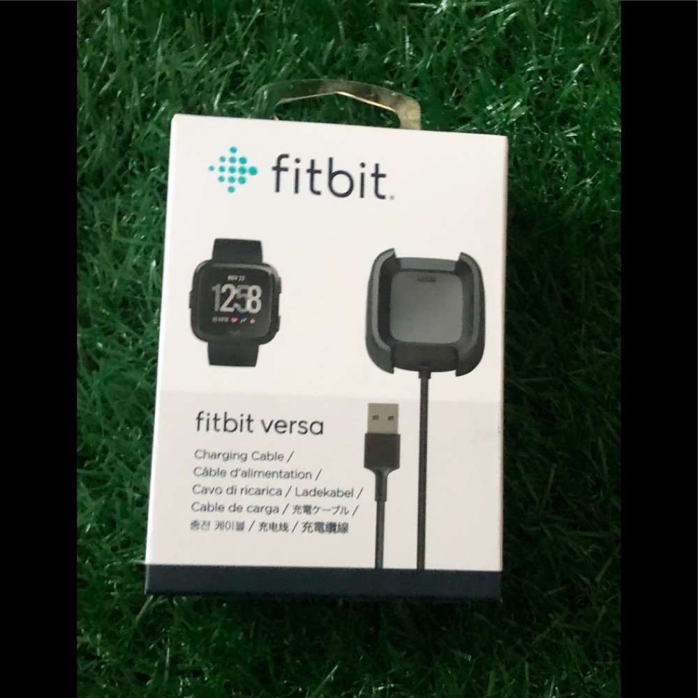 Fitbit Versa Charging Cable - Picture 1 of 2